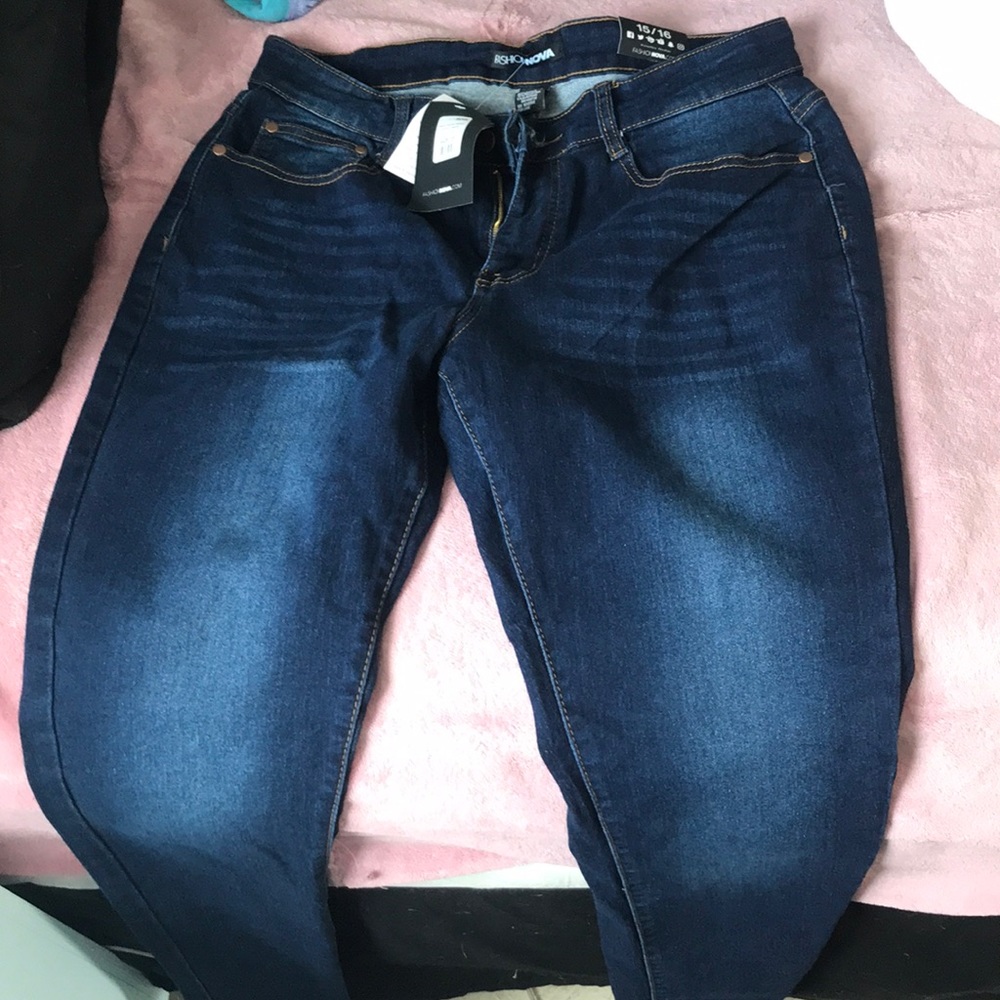 Brand new size 15 Nova skinny jeans